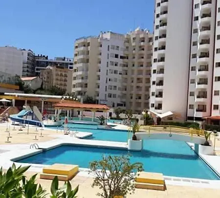 Os Ricardinhos Praia Da Rocha * 포티마오